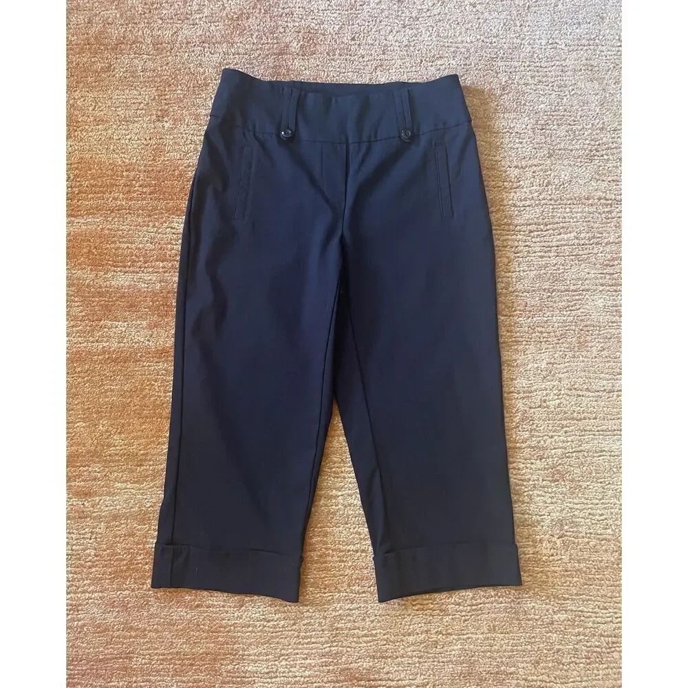 NWOT Reitmans Women’sNavy Blue Straight Bermuda Pants Shorts Pull On Size 3/S